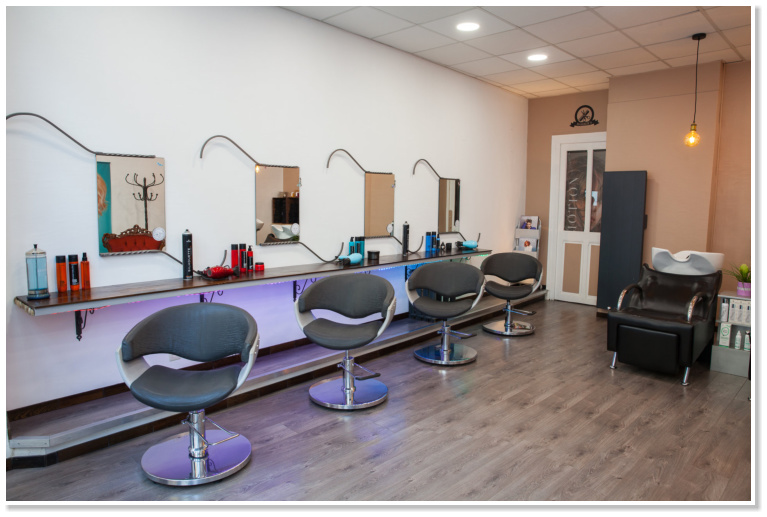 Vue intrieure du salon de coiffure Le Salon d'Anouk  Vinay